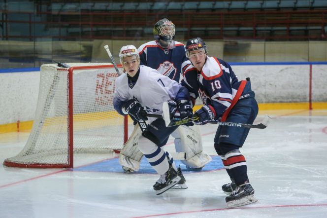 20.09.2020 г. Фрагмент матча "Кристалл" (Саратов) - "Динамо-Алтай". Фото: "ХК "Кристалл"
