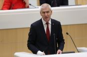 Министр спорта Олег Матыцин выступил в Совете Федерации и рассказал о развитии детско-юношеского спорта