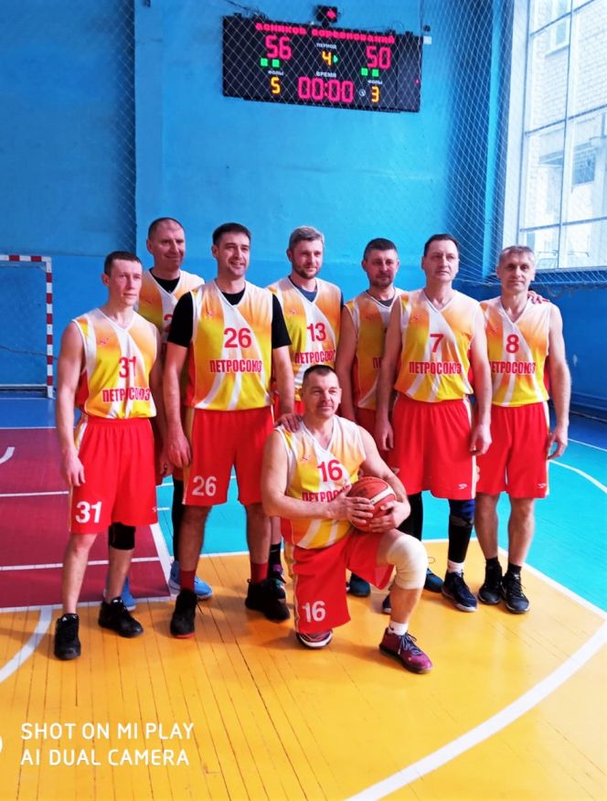 Ветераны Барнаула выиграли межрегиональный турнир, посвящённый Дню защитника Отечества 