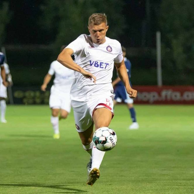 Барев дзес, Антон-джан. Барнаульский футболист уже три года покоряет Армению