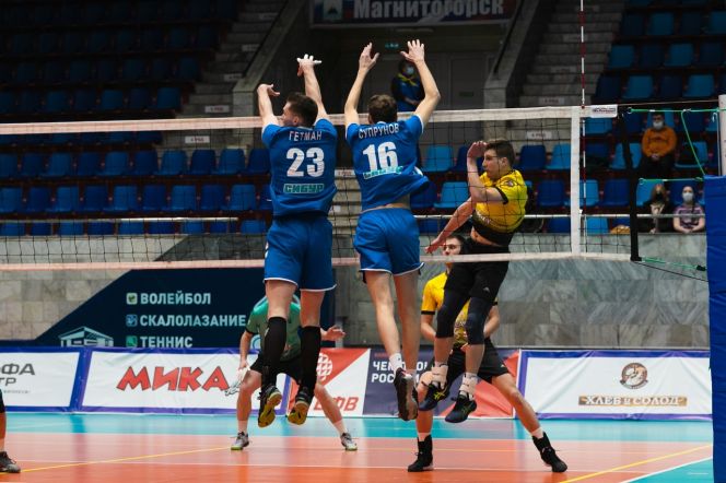 «Университет» потерпел поражение от «Тюмени» – 1:3