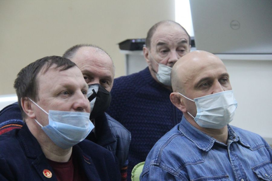 Открытый дневник: в  библиотеке имени Вячеслава Шишкова прошла презентация книги Валерия Метелицы «Мысли напрокат»