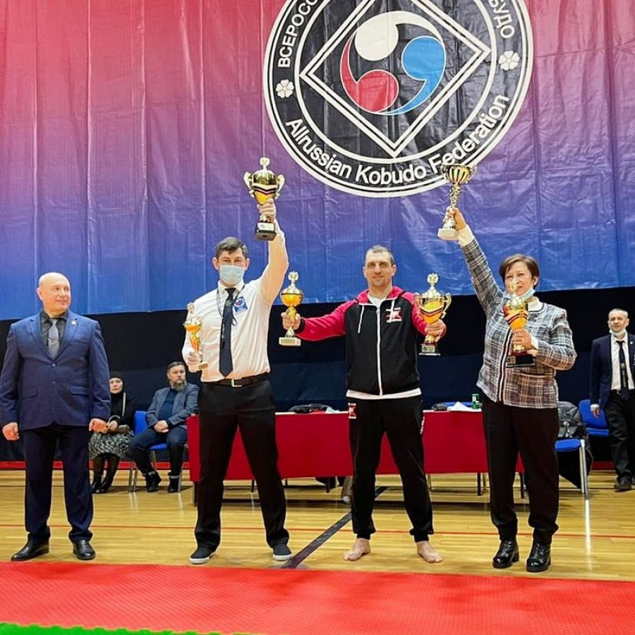 По окончании соревнований команде нашего региона были вручены кубки за 2-е место на чемпионате России и за третье место на первенстве России 2020 года в общекомандном зачете