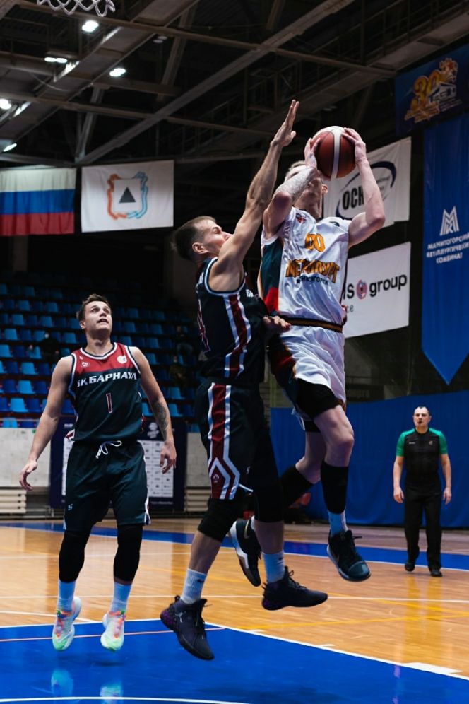 Сокрушительный удар в овертайме: «Барнаул» проиграл магнитогорскому «Металлургу» – 73:77