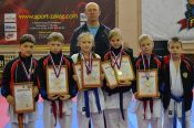 Барнаульские каратисты завоевали три золотые медали на соревнованиях в Новокузнецке.