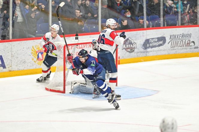 Фото: ХК "Динамо-Алтай"