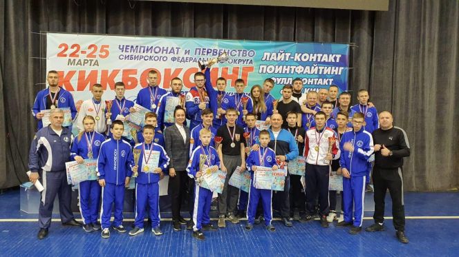 Александр Гельвих и Марина Черненко стали чемпионами Сибири. Сборная Алтайского края - вторая в командном зачете 