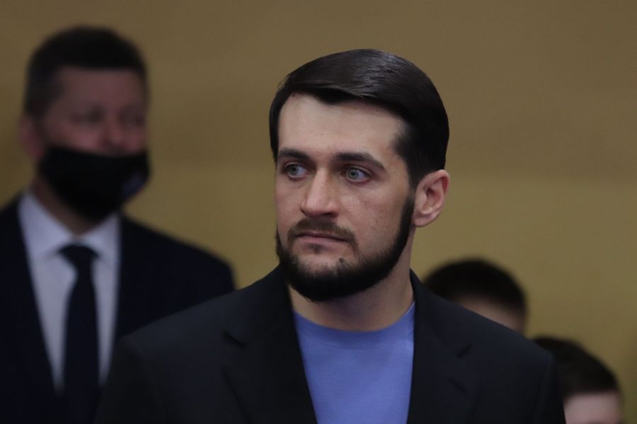 Депутат Госдумы Александр Прокопьев не первый раз участвует в организации Мемориала Григорьева. Фото: Александр Чёрный/"Алтайский спорт"