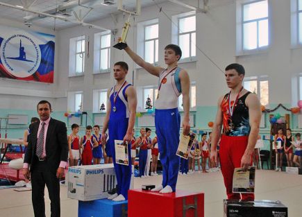 В Барнауле состоялся VIII турнир на призы заслуженного мастера спорта России Сергея Хорохордина (фото).