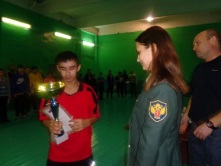 В Барнауле прошёл Рождественский фестиваль спорта для воспитанников детских домов.