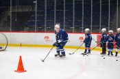 Хоккеисты «Динамо-Алтая» провели мастер-класс для юных воспитанников СШОР «Алтай»