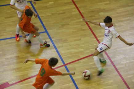 В Барнауле завершился детский турнир по мини-футболу "Рождественские каникулы".