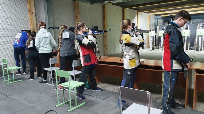 В тире СК «Магнум» состоялся чемпионат Алтайского края по стрельбе из пневматического оружия