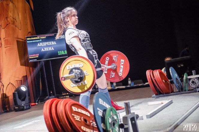 В Бийске определились призёры Кубка края по классическому троеборью 