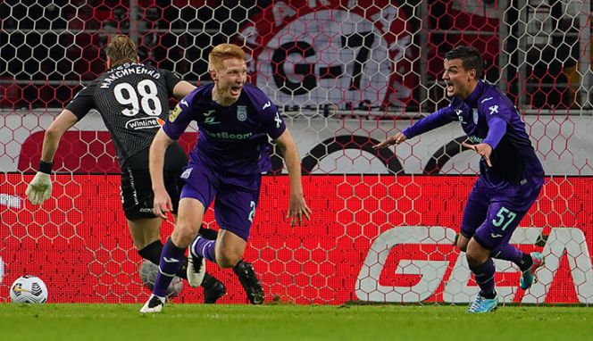 «Спартак» уложил парень из алтайской деревни. Как он оказался в «Уфе» после стажировки в «Реале»? Монолог отца Владислава Камилова