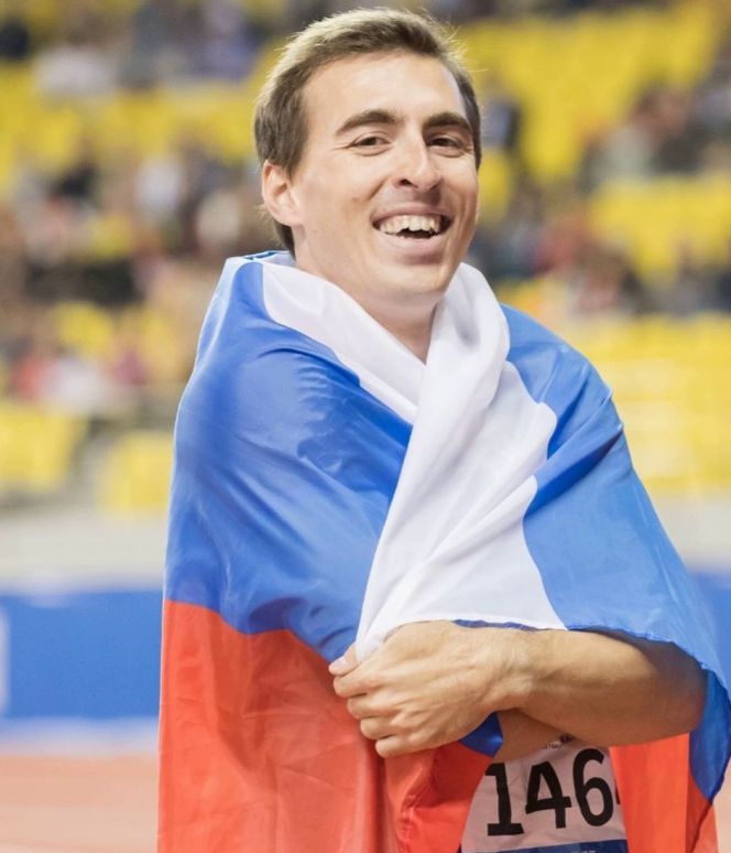 30 апреля. Барнаул. Стадион «Лабиринт». Краевые соревнования на призы ЗМС Сергея Шубенкова