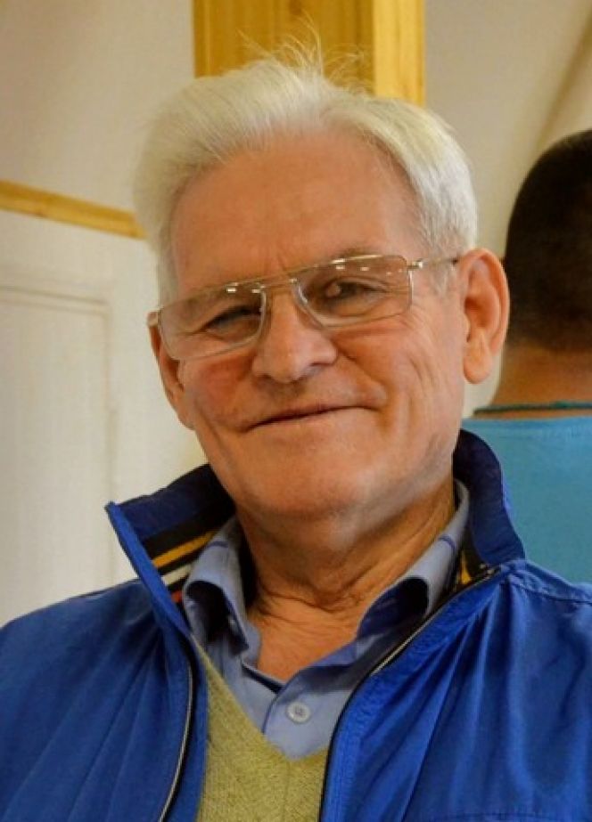 Евгений Сахаров