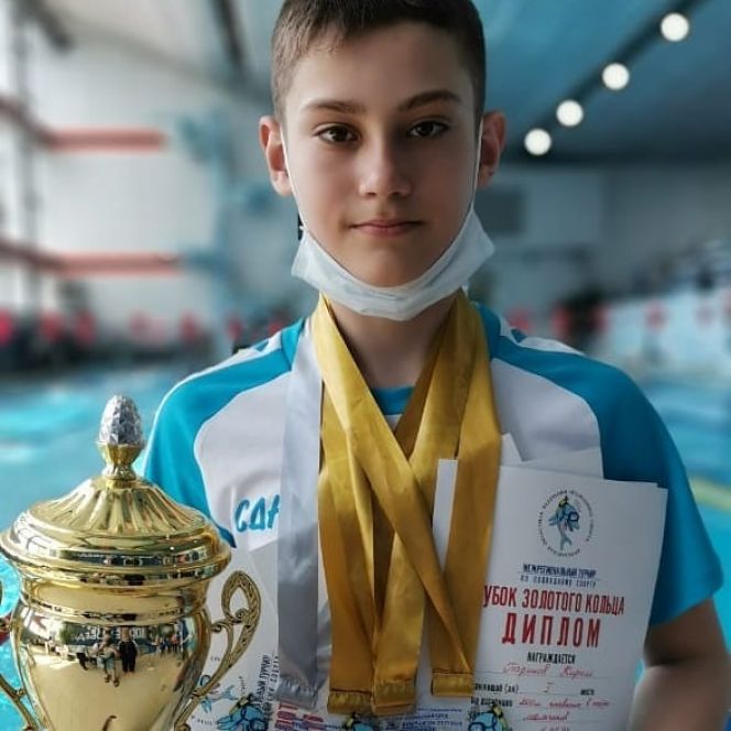 Бийчанин Кирилл Паринов  признан лучшим спортсменом межрегионального "Кубка Золотого кольца" среди младших юношей 